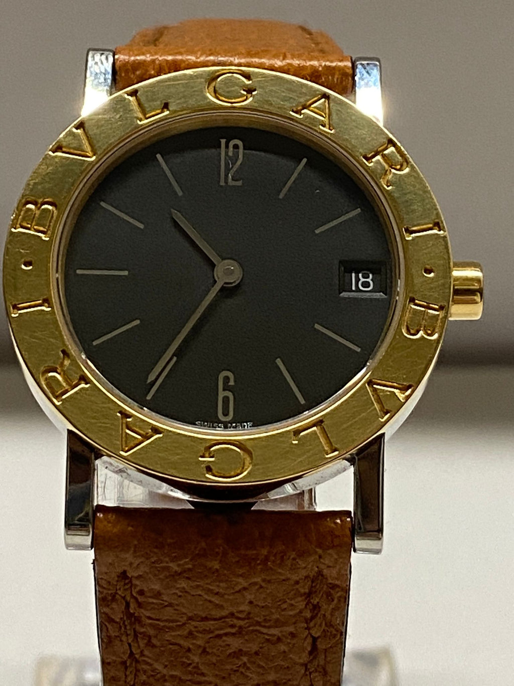 BVLGARI 18KYG SS Elegance and Unique Brand New Unisex Watch - $12K APR