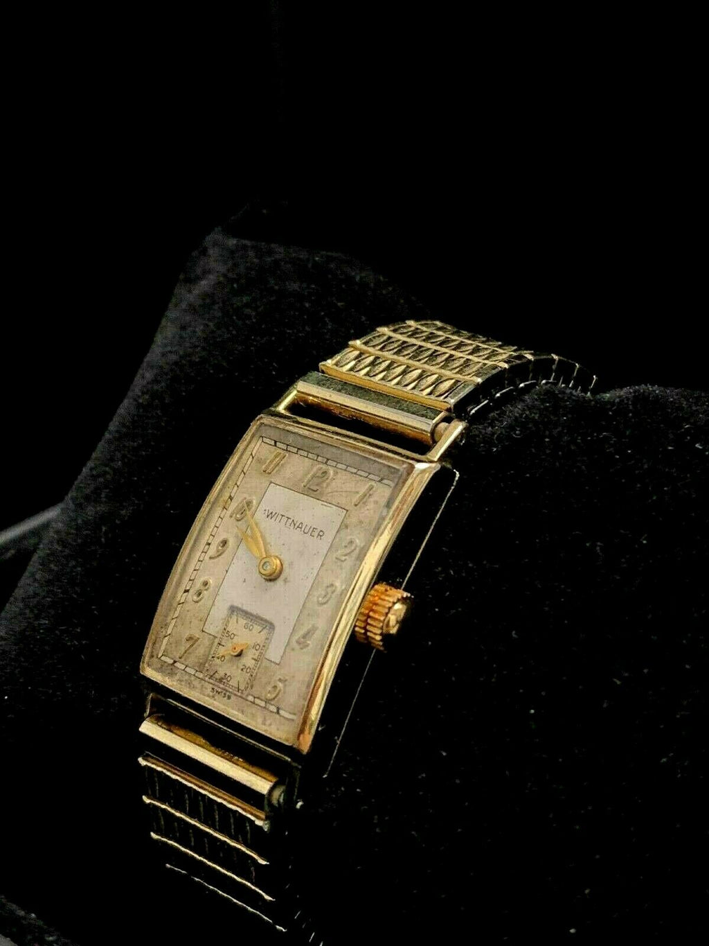 WITTNAUER Vintage Lady s Gold Tone Watch