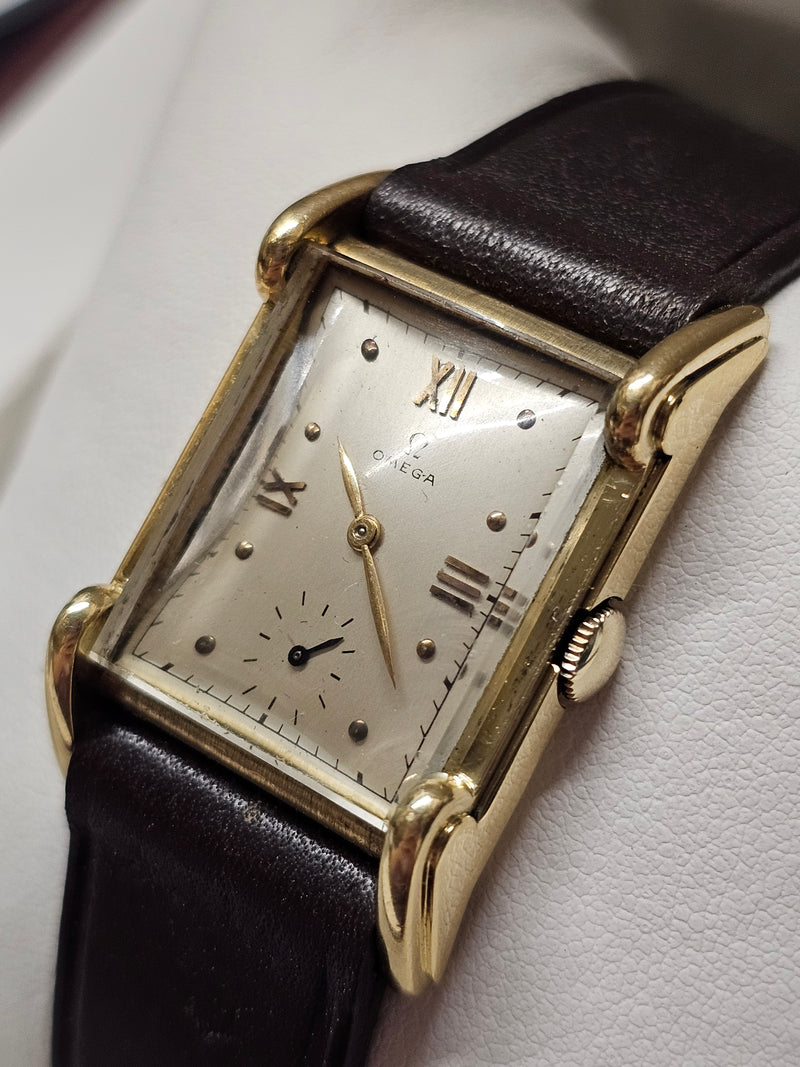 OMEGA 18K YG, Vintage 1940's, Hooded Lugs, Unique Men's Watch - $16K APR w/ COA! APR 57