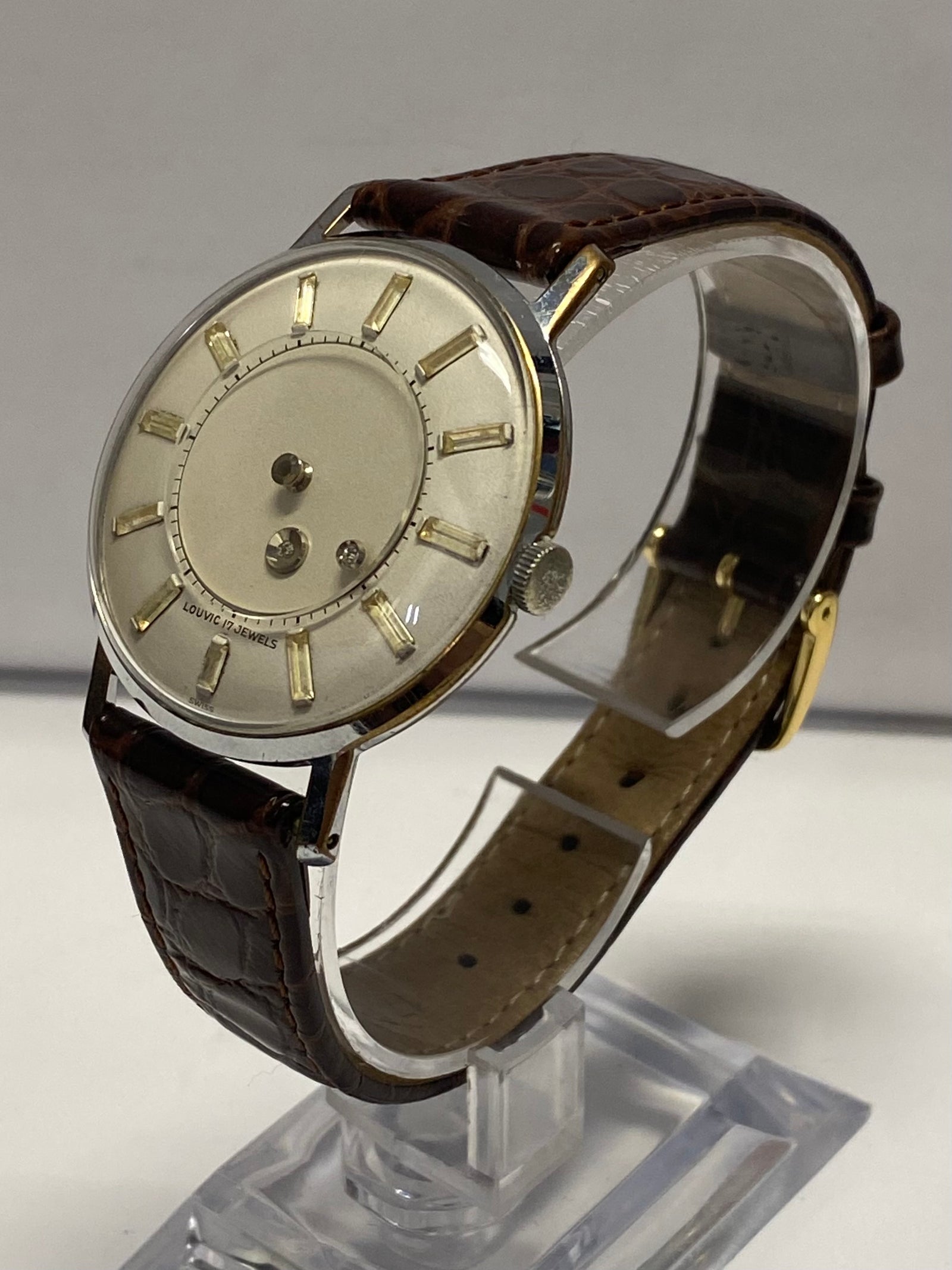 Louvic mystery dial watch 2025