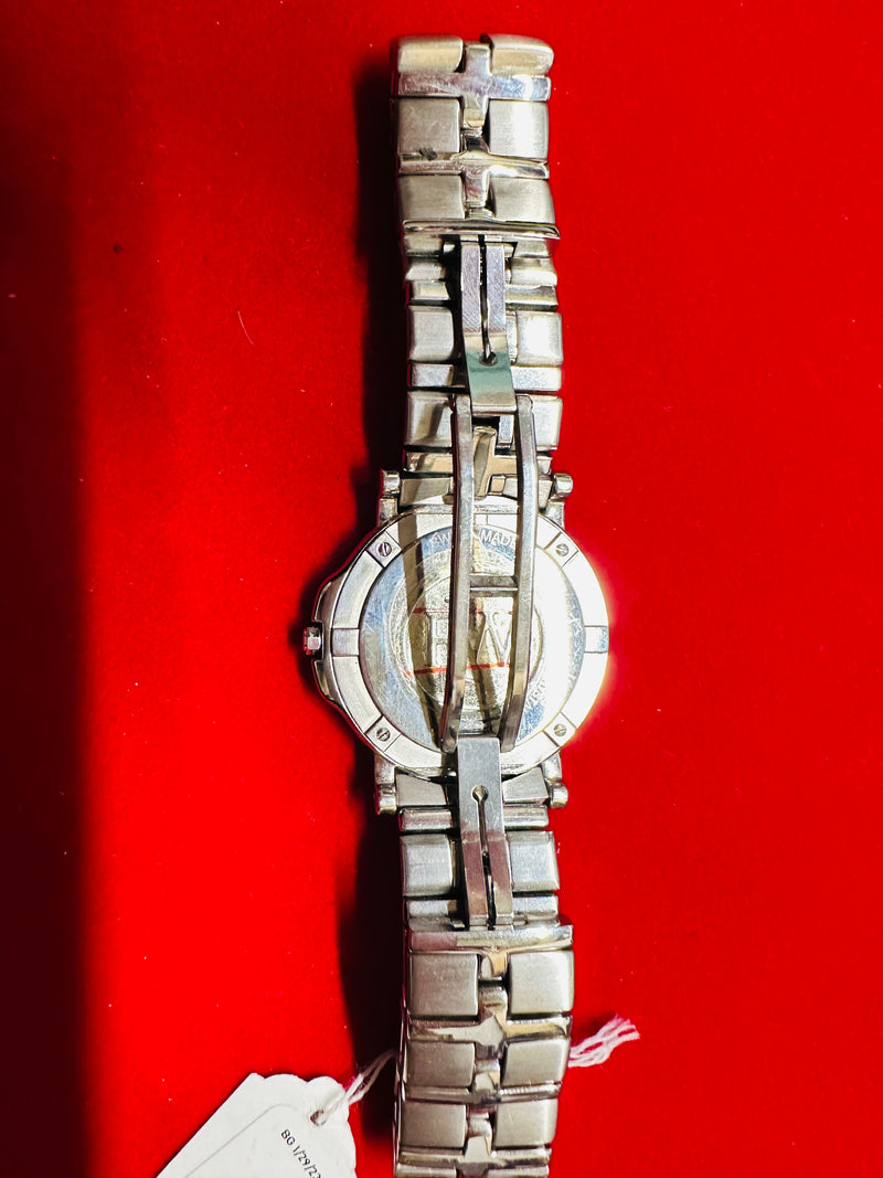 Raymond Weil Uni-Sex Watch Mother Of Pearl Dial W/ 11 Diamonds $7K APR