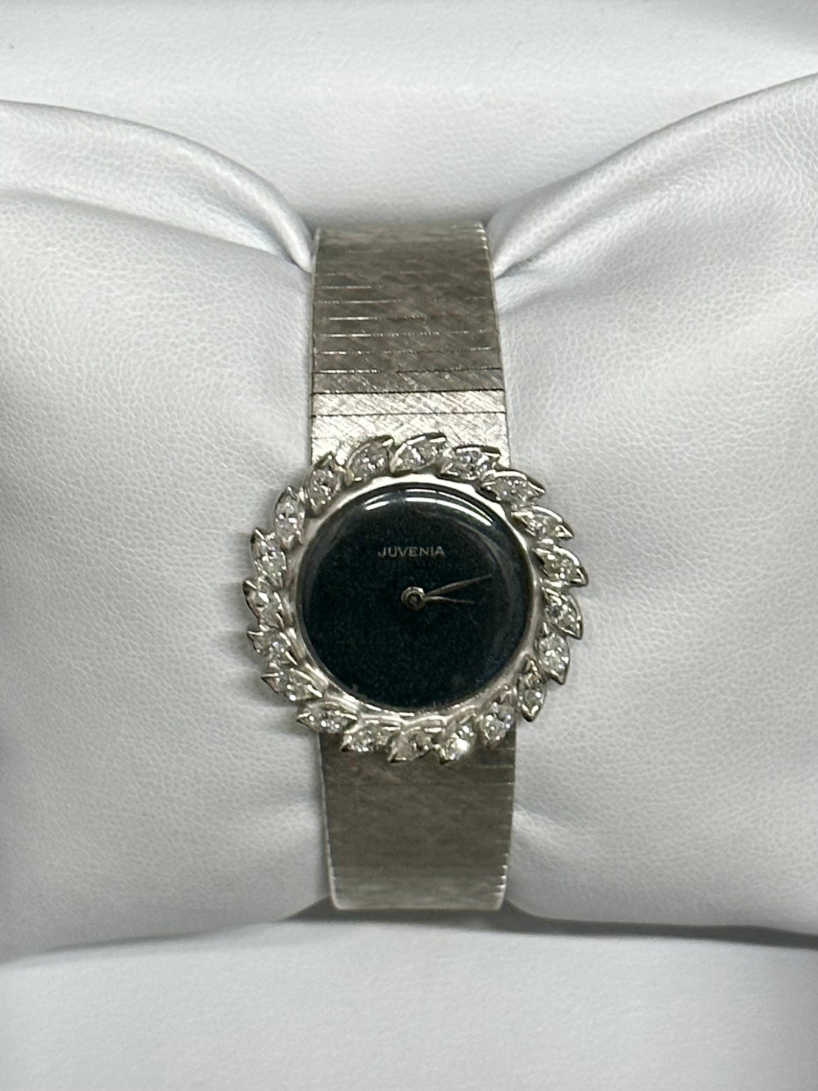Juvenia Vintage 1960s White Gold w 20 Diamonds Mechanical Watch 40K APR w COA