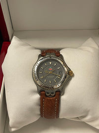 Tag Heuer Professional Unique SS & YG Quartz Men's Wrist Watch - $5K APR w/ COA! APR 57