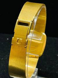 OMEGA CONSTELLATION Solid 18K Gold Dress Watch - $30K APR Value w/ CoA! APR 57