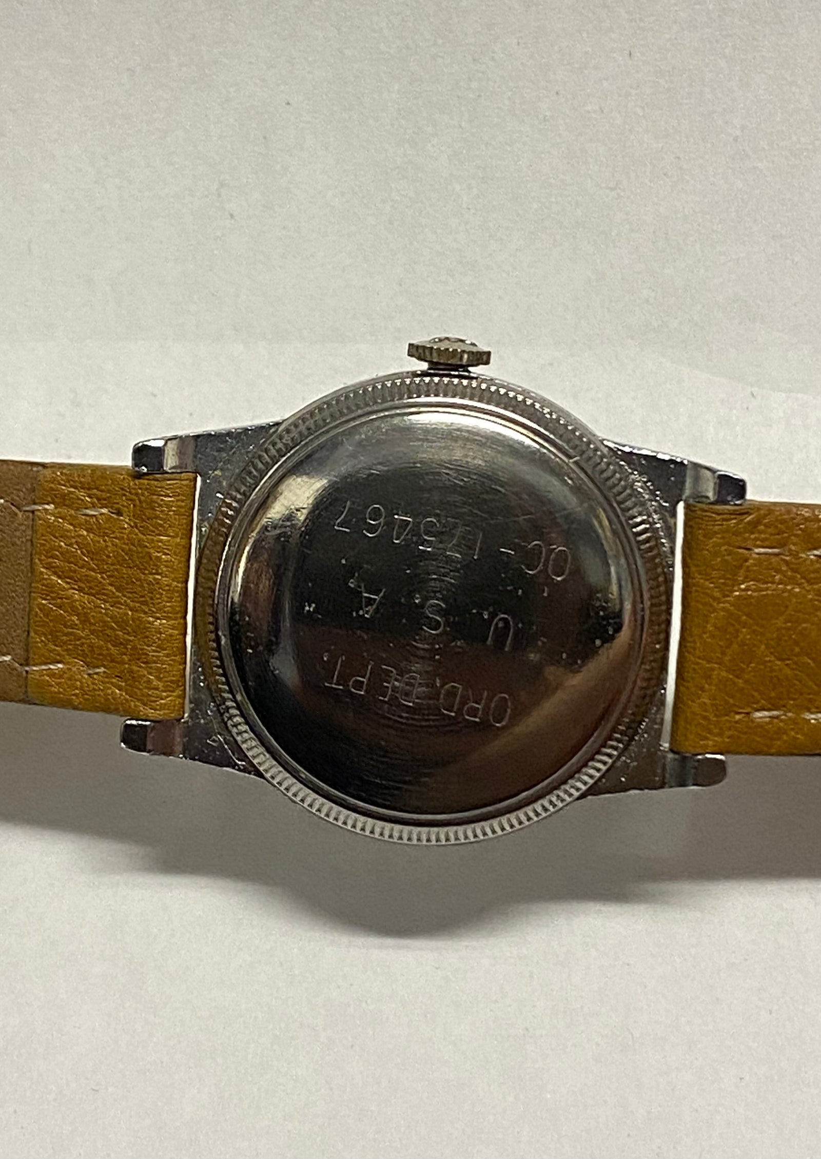 WALTHAM Unique Military Style Vintage C. 1940's Unisex Watch - $6K APR