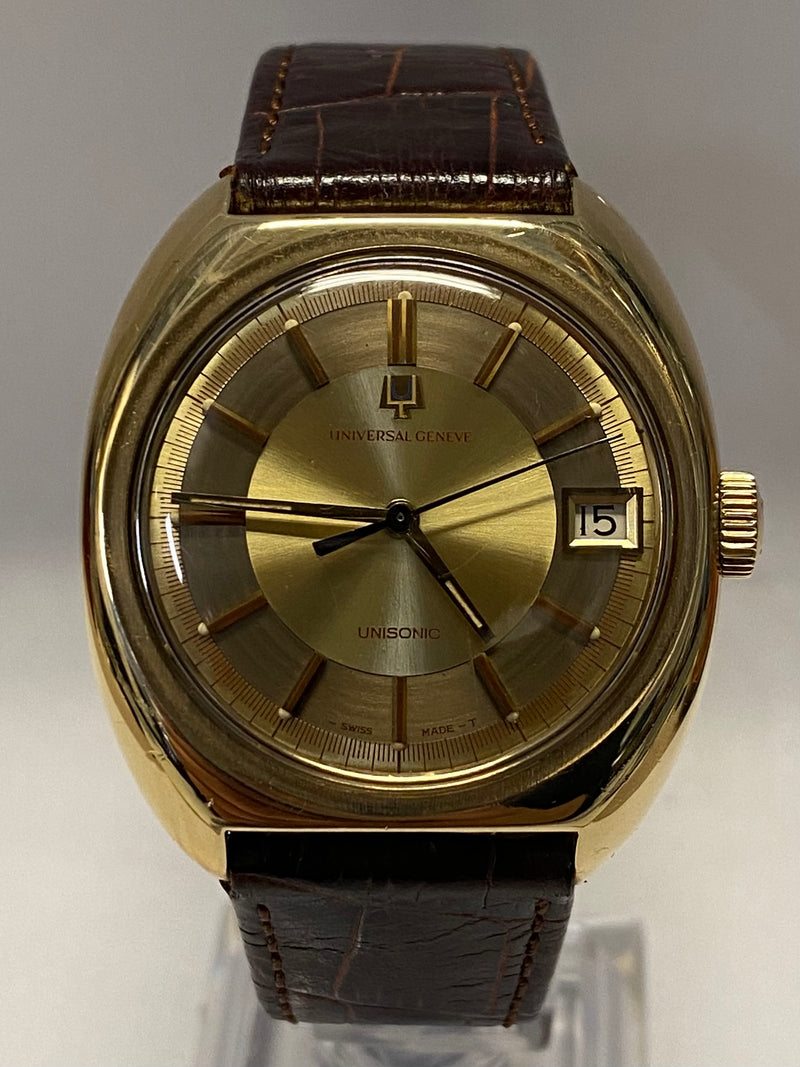 UNIVERSAL GENEVE Unisonic C.1950's Gold Cushion Case Men's Watch- $10K APR w/COA APR57