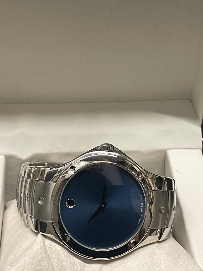 Movado Men s Stainless Steel Watch with Blue Sapphire Dial 4K APR w