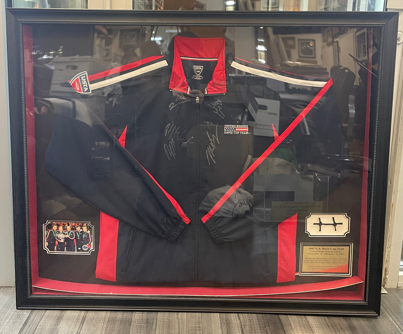 2007 U.S. Open Davis Cup Team Signed Jacket And Game Net - $10K APR w/CoA APR57