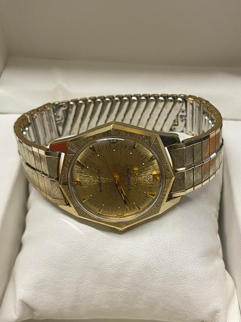 BULOVA UNIQUE RARE DESIGN GOLD ENGRAVED IN BRAND NEW CONDITION 10K A