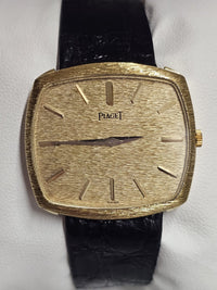 Piaget 18K Yellow Gold Unique Textured Dial Men's Wristwatch - $50K APR w/ COA!! APR 57