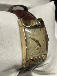 Bulova Vintage 1940s Unisex Watch - RGP Unique Lugs, Gold Dial- $10K APR w/ COA! APR57