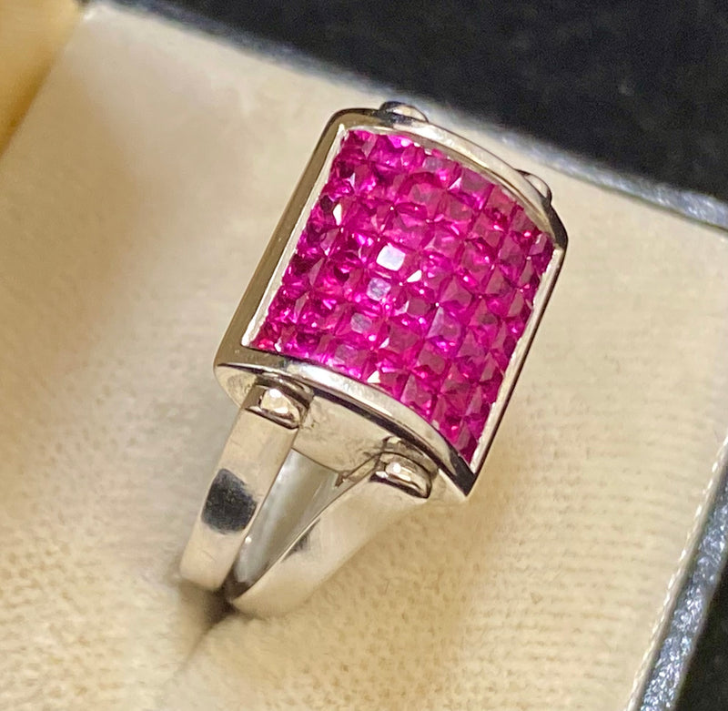 Contemporary Solid White Gold Reversible Ruby & Diamond Ring - $30K Appraisal Value w/CoA} APR57