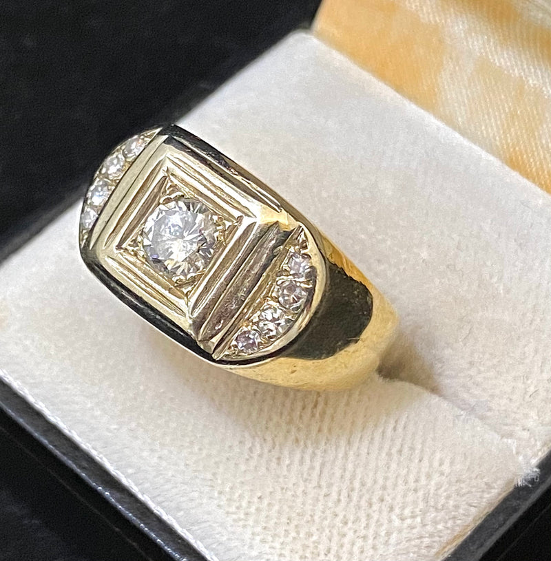 Unique Solid Yellow Gold with 9 Diamonds Flat-top Ring - $15K Appraisal Value w/CoA} APR57