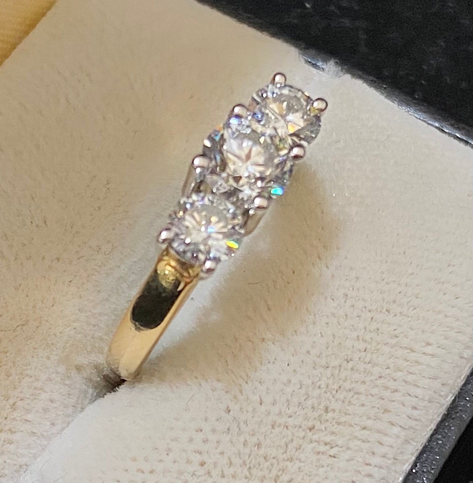 MAGICGLO Platinum Solid Yellow Gold Three stone Diamond Ring