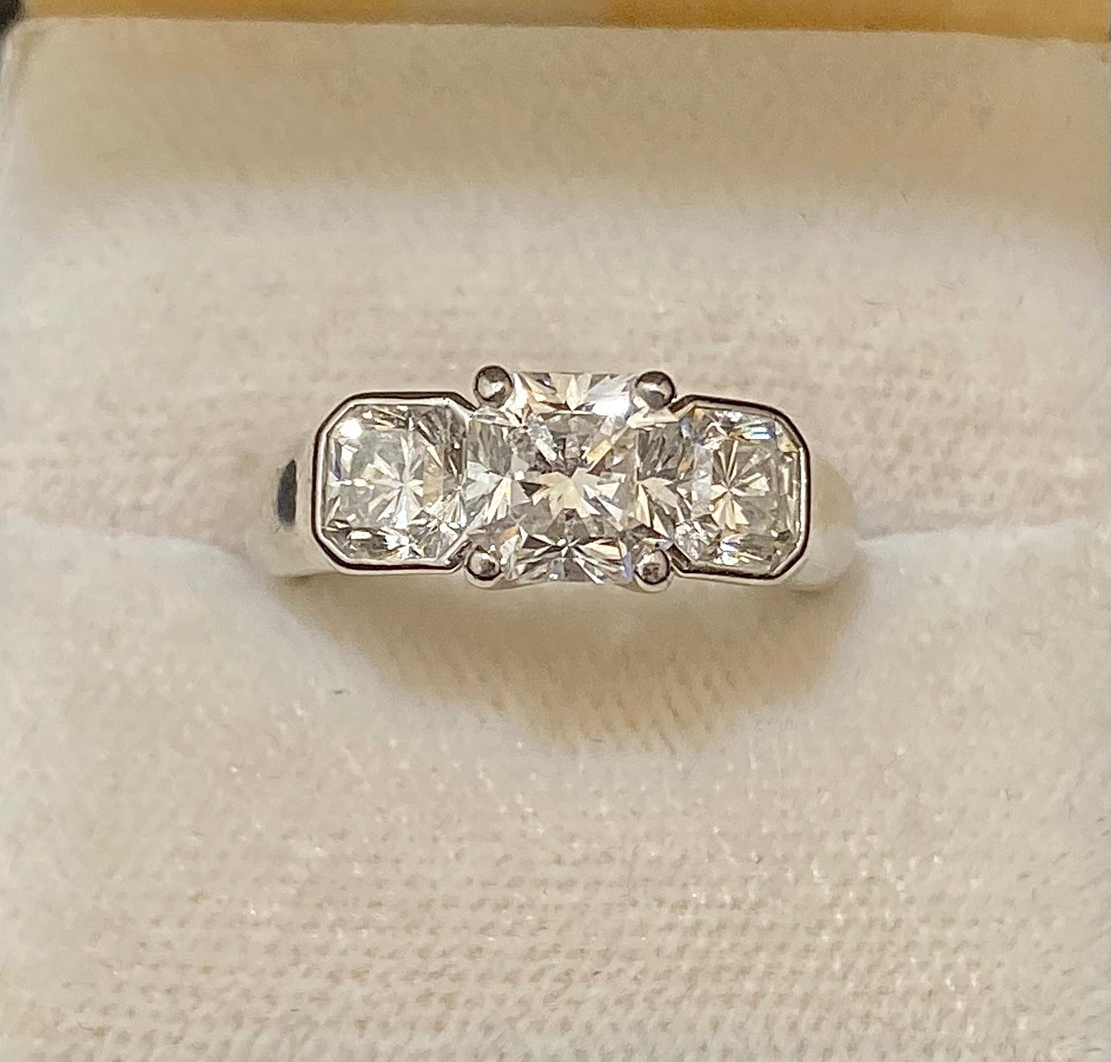 Tiffany lucida engagement ring hotsell